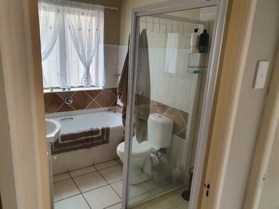 2 Bedroom Property for Sale in Marina Martinique Eastern Cape